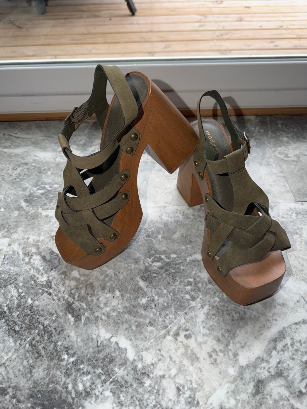 Madden Girl Grady Olive Green Platform Block Heel Sandals Size 7 Boho Y2K Vibes